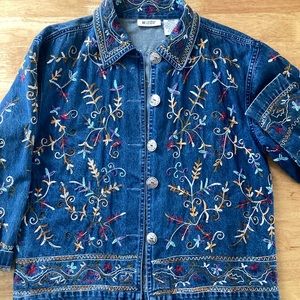 90’s Embroidered Denim Jacket